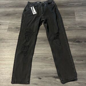 Women’s Black Distressed Jeans